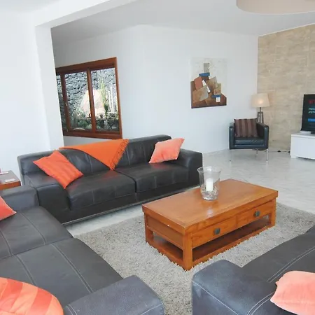 Montana Baja - A Stunning 7 Bedroom - Perfect For Large Families And Friends * Playa Blanca (Lanzarote)