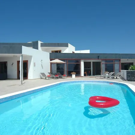 Montana Baja - A Stunning 7 Bedroom - Perfect For Large Families And Friends Villa