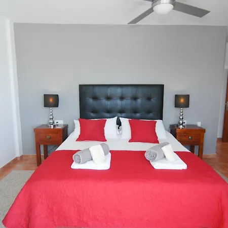 Montana Baja - A Stunning 7 Bedroom - Perfect For Large Families And Friends